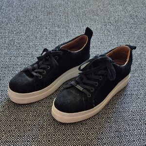 J/Slide NYC Black Suede Womens  Sneakers